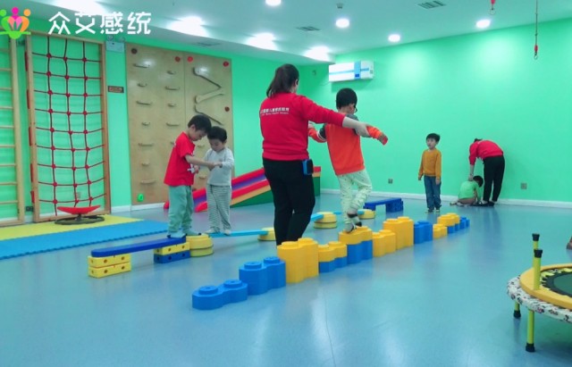 1545794377669418.jpg 語(yǔ)言發(fā)展1.jpg